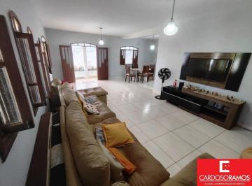 Casa · 16m² · 3 Quartos · Casa Padrão em Lauro de Freitas