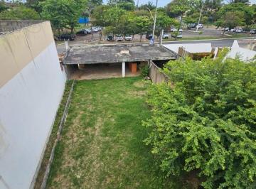 Casa · 189m² · 3 Quartos · Casa Padrão em Lauro de Freitas