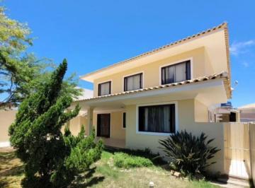 Casa · 23m² · 5 Quartos · 2 Vagas · Casa Padrão em Lauro de Freitas