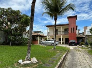 Casa · 160m² · 4 Quartos · Casa Padrão em Lauro de Freitas