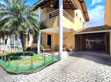 Casa · 128m² · 4 Quartos · 2 Vagas · Casa Padrão em Lauro de Freitas