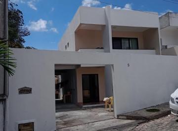 Casa · 13m² · 3 Quartos · 3 Vagas · Casa Padrão em Lauro de Freitas