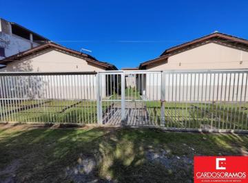 Casa · 6m² · 2 Quartos · 1 Vaga · Casa Padrão em Lauro de Freitas
