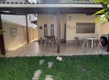 Casa · 160m² · 4 Quartos · 1 Vaga · Casa Padrão em CAMAÇARI