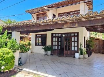 Casa · 162m² · 3 Quartos · Casa Padrão em SALVADOR