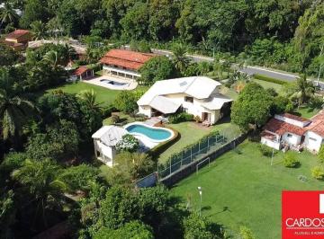 Casa · 450m² · 4 Quartos · 8 Vagas · VENDE | ENCONTRO DAS AGUAS