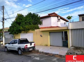 Casa · 17m² · 4 Quartos · Casa Padrão em Lauro de Freitas