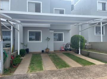 Frente com viela · Casa no Condomínio Cerejeiras com 2 quartos, 2 banheiros, 2 vagas por R$ 329