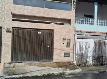 Casa · 15m² · 2 Quartos · 1 Vaga · Casa Padrão em Lauro de Freitas