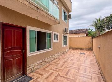 Casa · 70m² · 2 Quartos · 1 Vaga · VENDO ÓTIMA CASA COM 2 DORMITÓRIOS NO JARDIM BELA VISTA EM RIO DAS OSTRAS