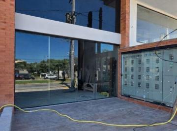 Comercial · 199m² · 2 Vagas · ALUGO ÓTIMA LOJA EM COSTA AZUL EM RIO DAS OSTRAS