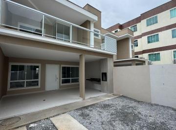 Casa · 160m² · 3 Quartos · 3 Vagas · VENDO MARAVILHOSA CASA COM 3 DORMITÓRIOS EM COSTA AZUL EM RIO DAS OSTRAS