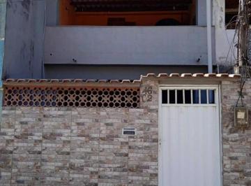 Casa · 90m² · 3 Quartos · VENDO ÓTIMA CASA COM 3 DORMITÓRIOS NO PARQUE AEROPORTO EM MACAÉ