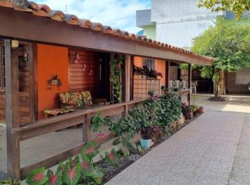 Casa · 169m² · 3 Quartos · 5 Vagas · VENDO LINDA CASA COM 3 DORMITÓRIOS NO SERRAMAR EM RIO DAS OSTRAS