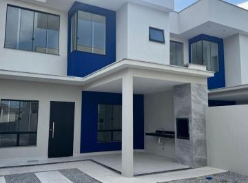 Casa · 135m² · 3 Quartos · 3 Vagas · VENDO MARAVILHOSA CASA COM 3 DORMITÓRIOS EM COSTA AZUL EM RIO DAS OSTRAS