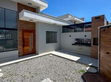 Casa · 75m² · 2 Quartos · 2 Vagas · VENDO MARAVILHOSA CASA COM 2 DORMITÓRIOS NO JARDIM CAMPOMAR  EM RIO DAS OSTRAS
