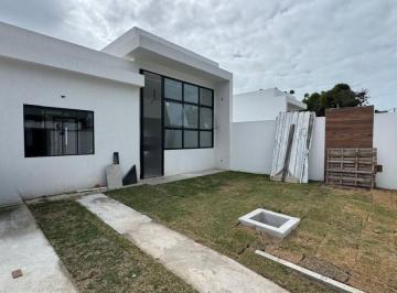 Casa · 85m² · 3 Quartos · 2 Vagas · VENDO LINDA CASA COM 3 DORMITÓRIOS NAA EXTENSÃO DO BOSQUE EM RIO DAS OSTRAS