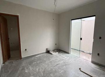 Casa · 100m² · 2 Quartos · 1 Vaga · VENDO MARAVILHOSA CASA COM 2 SUÍTES NO VALE DAS PALMEIRAS EM MACAÉ