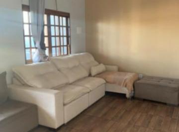 Foto 05 · Casa com 3 Quartos, Fora de Condomínio, 3 Kitnets Para Aluguel, Lote de 628m², na Avenida do Governa