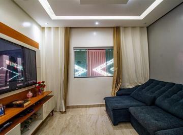 Foto 01 · Casa com 4 Quartos Reformada Boa Localização NA QNP 20 na Ceilândia Sul