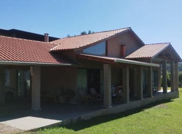 Casa de 3 quartos, Piraquara · Vende se Casa em Condomínio - Piraquara - Águas Claras - 1.500 m²