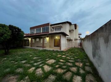 Foto 01 · Lindo sobrado em Arniqueiras conjunto 05!