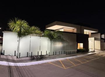 Foto 19 · Luxuosa Casa de Condomínio à Venda em Brasília-DF, Setor Vicente Pires: 4 quartos, 4 suítes, 3 salas