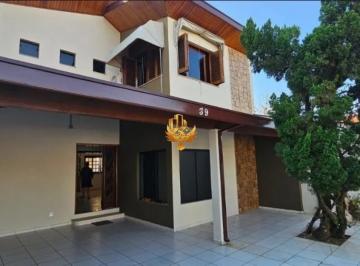 Foto 01 · Imperdível oportunidade: Casa à venda em Taubaté-SP, Esplanada Santa Terezinha, 3 quartos, 1 suíte, 