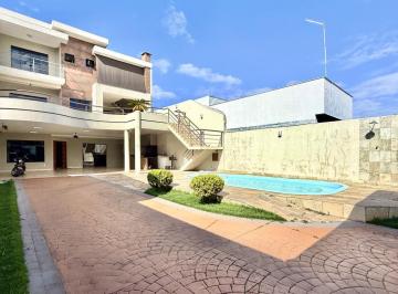 202605051411348932.jpg · 5 SUÍTES | 6 VAGAS | DCE | PISCINA | CHURRASQUEIRA