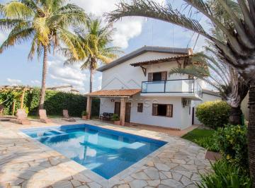 Casa de 4 quartos, Águas Claras · Vereda da cruz - Casa - 4 quartos - 800m² - Reformada - Financia
