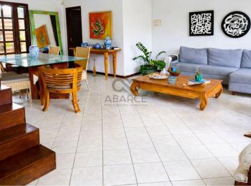 Casa de 3 quartos, Ilhéus · CASA RESIDENCIAL 3 DORMS SENDO 2 SUÍTES - LOT. PRAIA DOURADA - ILHÉUS/BA