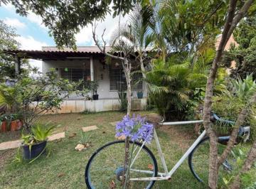 Casa de 4 quartos, Atibaia · Uma linda casa em Atibaia