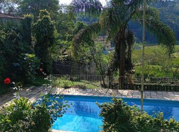 Casa de 4 quartos, São Lourenço da Serra · CASARÃO COM PISCINA PRÓXIMO DO CENTRO DE SÃO LOURENÇO DA SERRA- SP