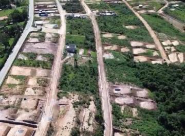Terreno , Alumínio · Terreno em condomínio com agua e luz entregues