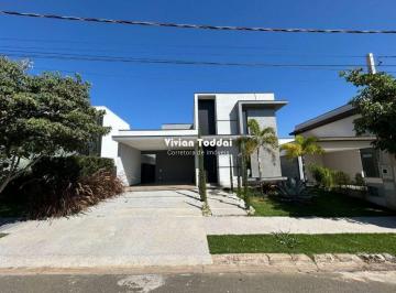 Casa · 170m² · 3 Quartos · 4 Vagas · Casa à venda - em São Venâncio