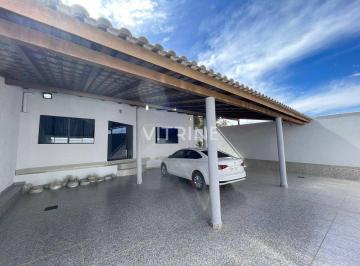 Casa · 400m² · 3 Quartos · Vendo Casa Av. São francisco Ponte alta 3 quartos 2 suítes