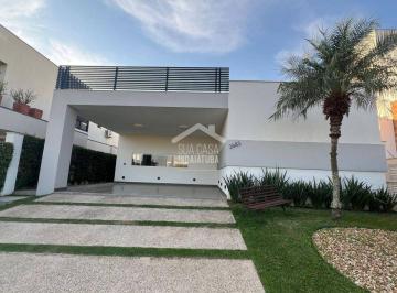 Casa · 292m² · 3 Quartos · 4 Vagas · Casa com 3 Suítes e Piscina para Locação no Paradiso