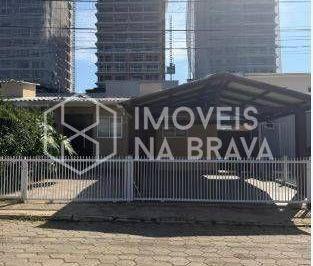 Casa · 100m² · 2 Quartos · 2 Vagas · CASA 2 DORMITÓRIOS , 1 VAGA - LOCACAO - PRAIA BRAVA - ITAJAI/SC