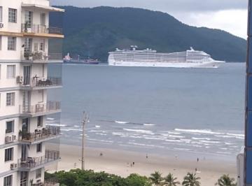 Apartamento · 50m² · 1 Quarto · Apartamento Reformado mAr dOce lAr - Vista Mar e Mobiliado a poucos metros da Praia do Boqueirão em