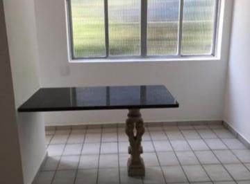 Apartamento · 50m² · 2 Quartos · Apartamento à venda em Santos-SP no Gonzaga: 2 quartos, 1 sala, 1 banheiro e 50,00 m² de área. Venha