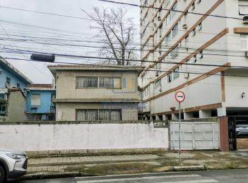 Apartamento · 307m² · 3 Quartos · 8 Vagas · Sobrado terreno 13 x 40 , área construída 307 m²
