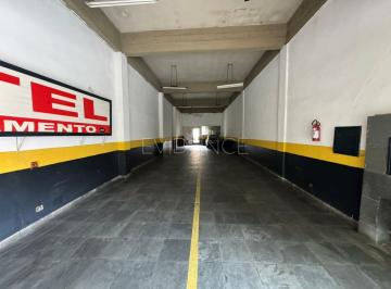 Comercial · 200m² · 10 Vagas · Galpão para Estacionamento - Lapa