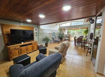 Casa · 308m² · 3 Quartos · Casa à venda - no Jardim dos Flamboyants