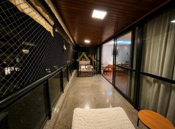 Apartamento · 140m² · 3 Quartos · 1 Vaga · Apartamento à venda no quadrilátero em Ipanema com varanda e 3 quartos
