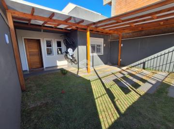 Casa · 74m² · 2 Quartos · 1 Vaga · Casa a venda com 2 dormitórios sendo um suite, banheiro, sala cozinha, edicula , garagem coberta
