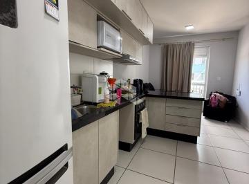 Apartamento · 49m² · 2 Quartos · 1 Vaga · Viver perto do mar com estrutura de condomínio completo e mobilidade fácil para Florianópolis ? esse