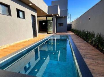 Casa · 258m² · 3 Quartos · 3 Vagas · Casa de luxo com piscina e churrasqueira no bairro Aeroporto em Aracatuba