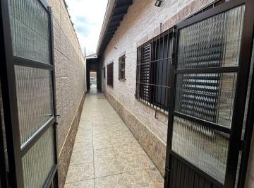 Casa de 2 quartos, Praia Grande · Casa reformada a 200 mts do mar R$ 460.000 Praia Grande-SP.