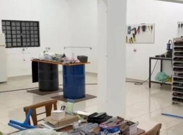 Comercial · 160m² · 2 Vagas · Salão em Jardim Wanel Ville V, Sorocaba/SP de 160m² para locação R$ 4.210,00/mes