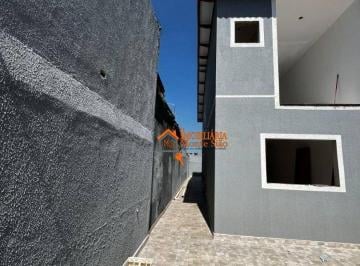 Casa · 105m² · 3 Quartos · 2 Vagas · Casa em Jardim Presidente Dutra, Guarulhos/SP de 105m² 3 quartos para locação R$ 3.345,00/mes